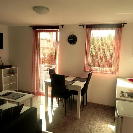 Apartament Ajla